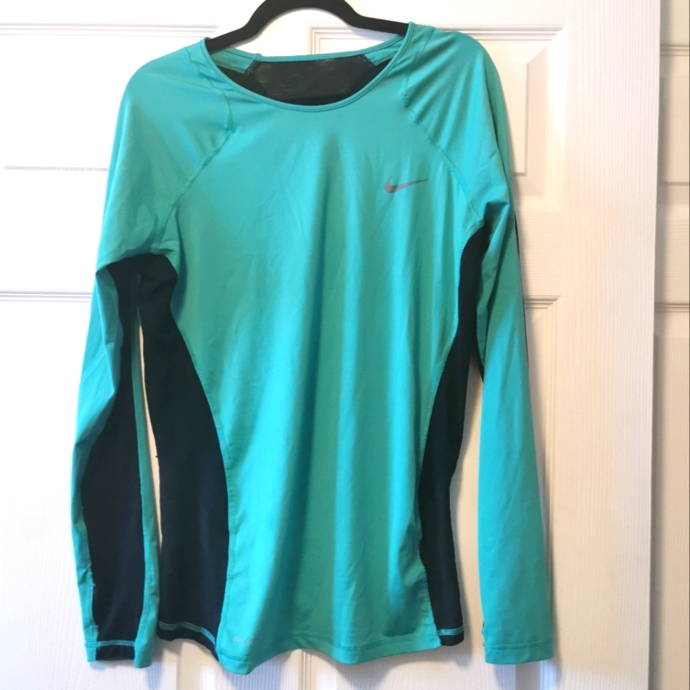Nike XL Workout Shirt